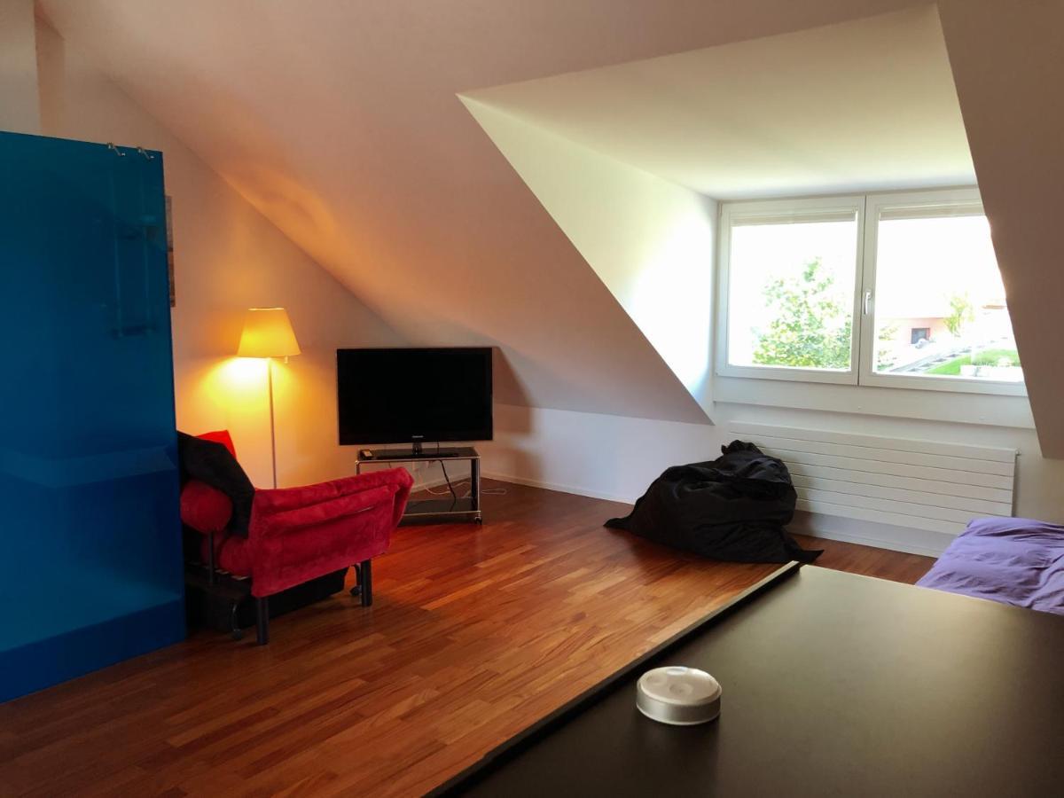 B&B Tomsi Прателн Екстериор снимка